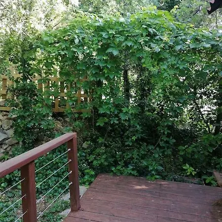 بيت للعطل Le Logis En Bois