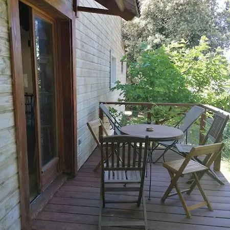 بيت للعطل Le Logis En Bois