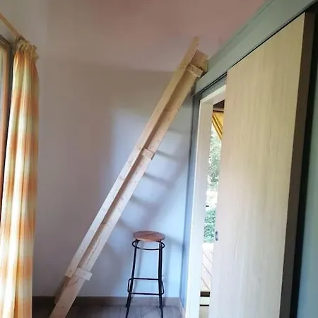 Le Logis En Bois Saint-Mathieu-de-Treviers