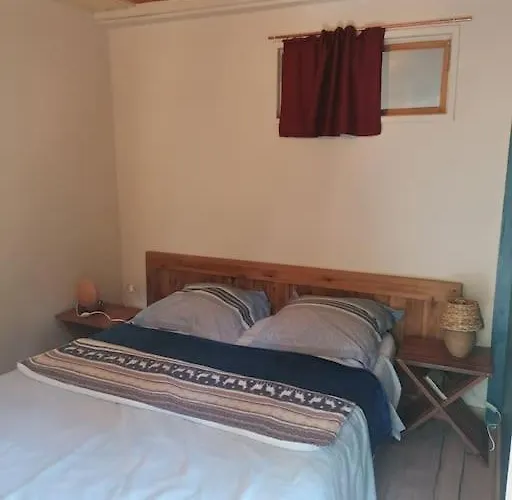 Casa de Férias Le Logis En Bois